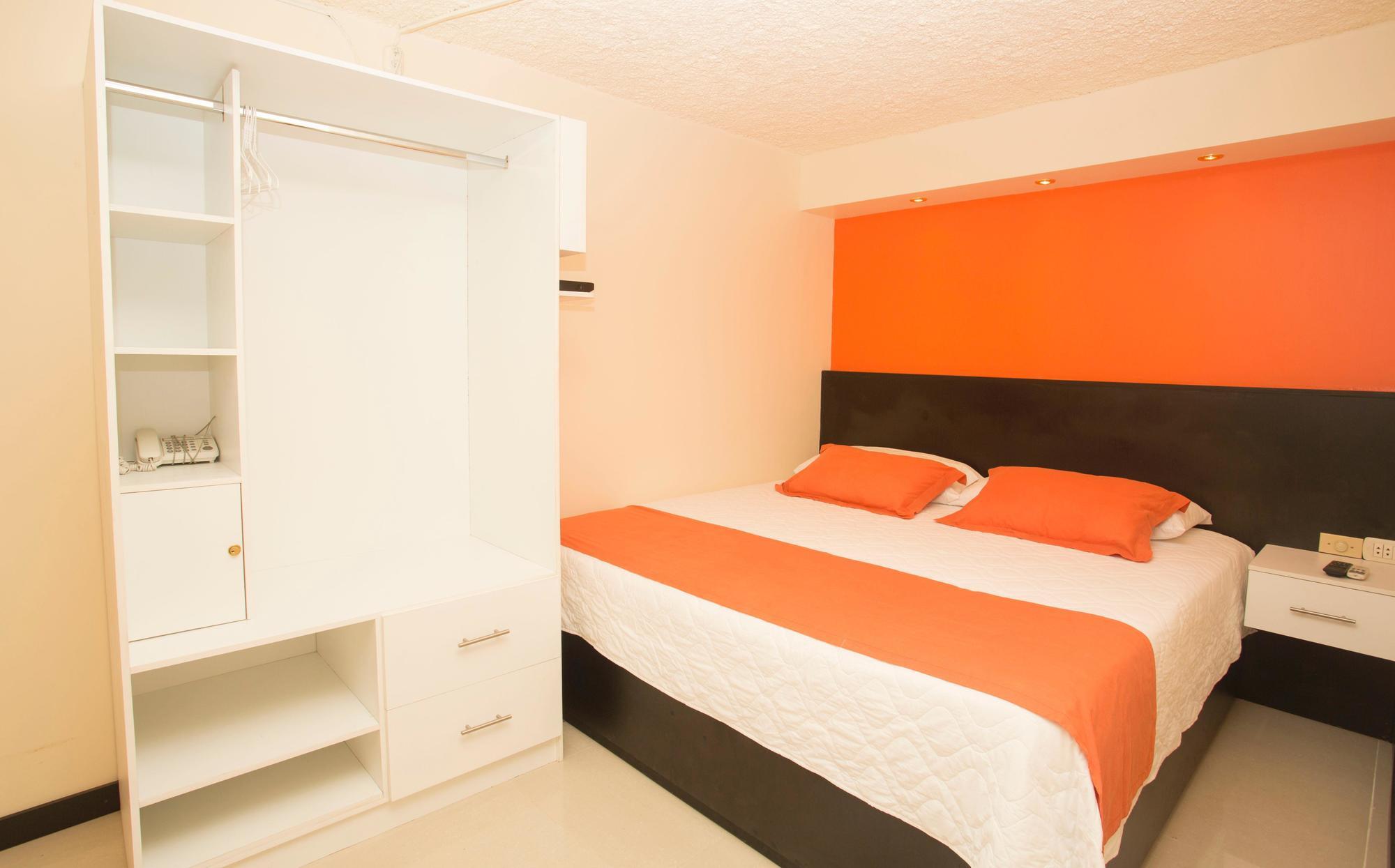 Hotel San Vicente Galapagos ปวยร์โต วิลยามิล ภายนอก รูปภาพ