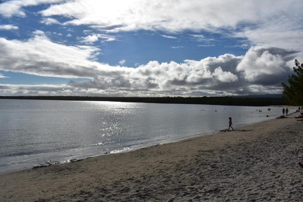 Hotel San Vicente Galapagos ปวยร์โต วิลยามิล ภายนอก รูปภาพ