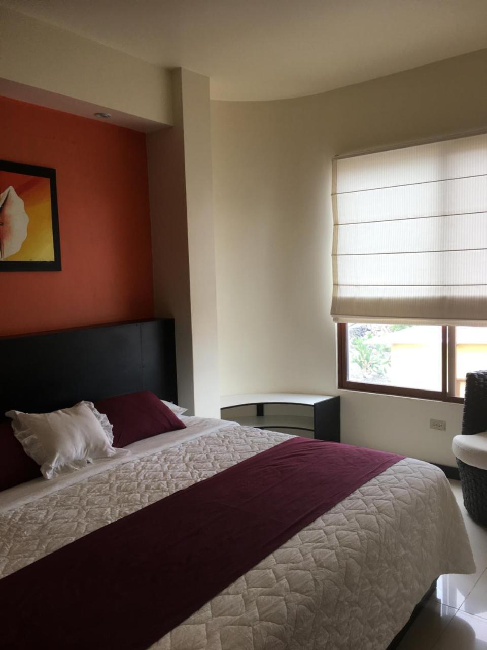 Hotel San Vicente Galapagos ปวยร์โต วิลยามิล ภายนอก รูปภาพ