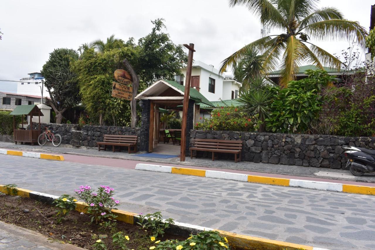 Hotel San Vicente Galapagos ปวยร์โต วิลยามิล ภายนอก รูปภาพ